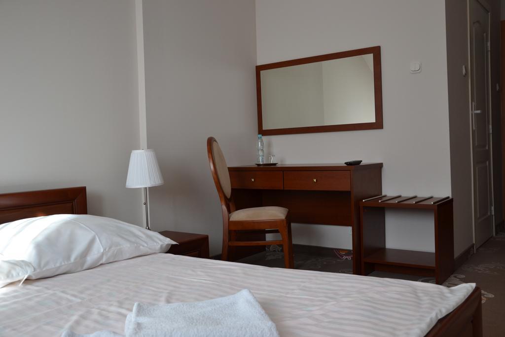 Hotel&Restauracja Zlote Runo Góra Kalwaria Δωμάτιο φωτογραφία