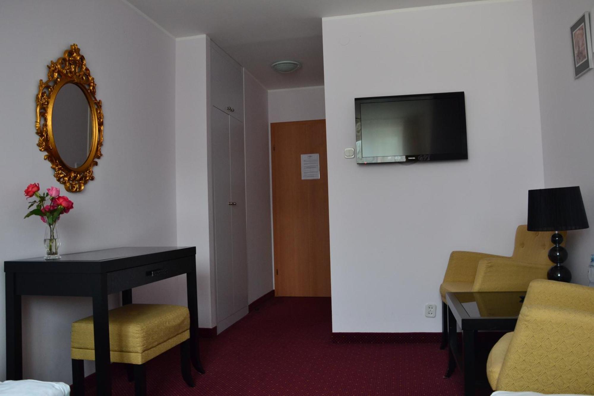 Hotel&Restauracja Zlote Runo Góra Kalwaria Δωμάτιο φωτογραφία
